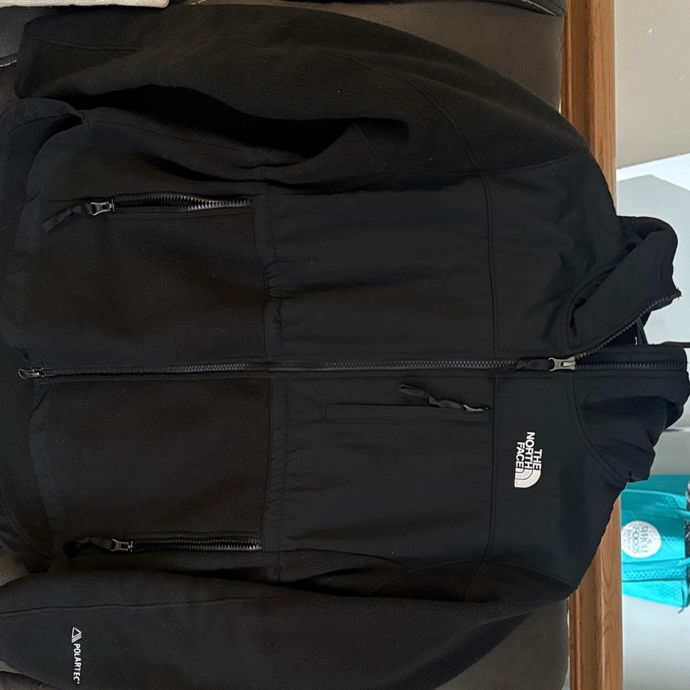 The North Face Woman’s jacket
